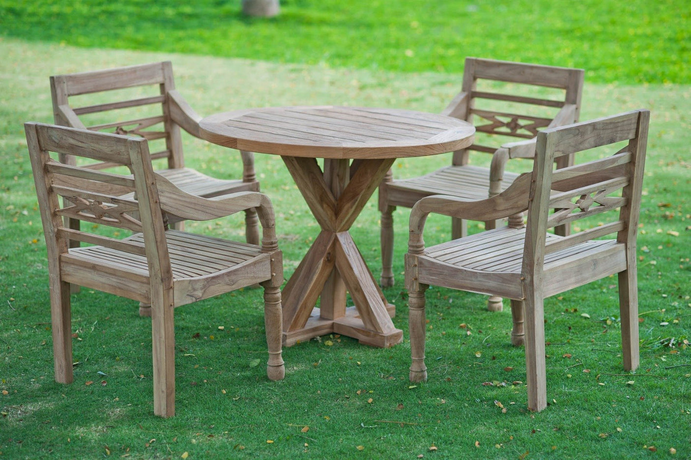 Runder Gartentisch Cross