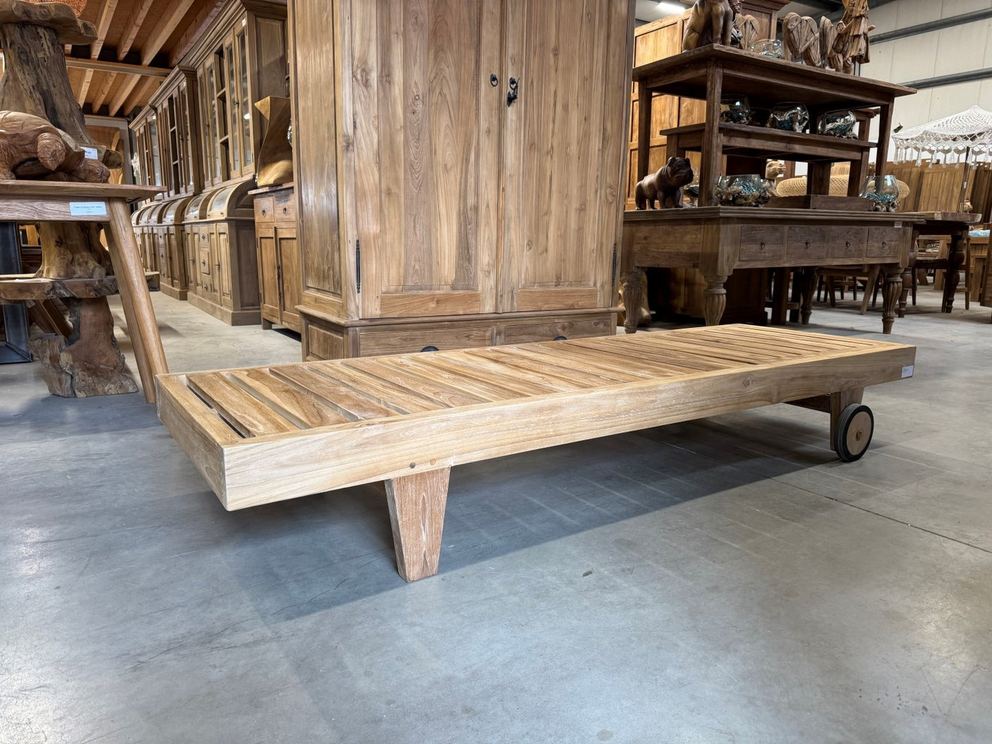 Teak Lounger Algarve mit Rollen