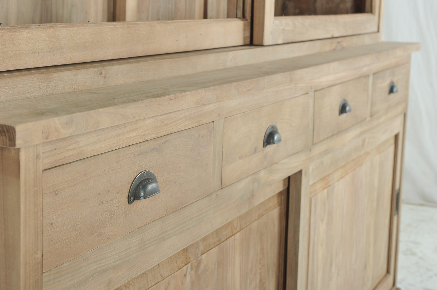 Teak Vitrineschrank Smooth