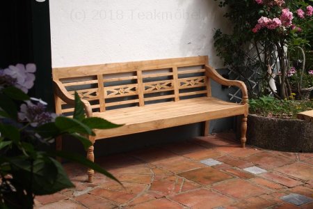 Aus Liebe zur Natürlichkeit: Teakmöbel-Bestellungen aus verschiedenen Ländern Europas