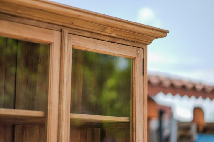 Teakholz Vitrineschrank