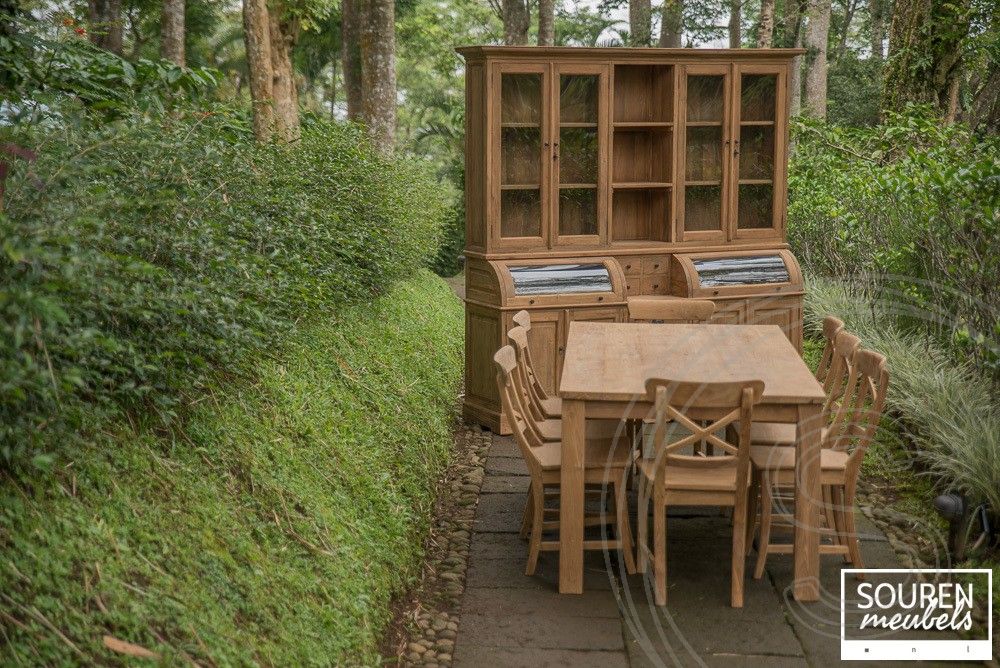 Teak Tisch 200x100 + 8 Stühle Kreuz + Schrank 210