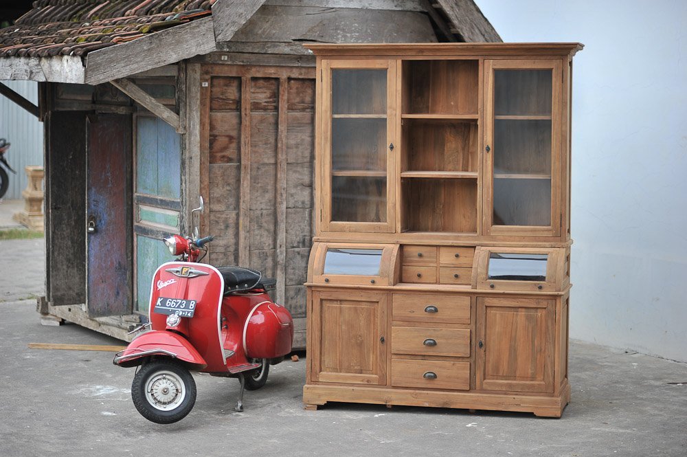 Teakholz Vitrineschrank