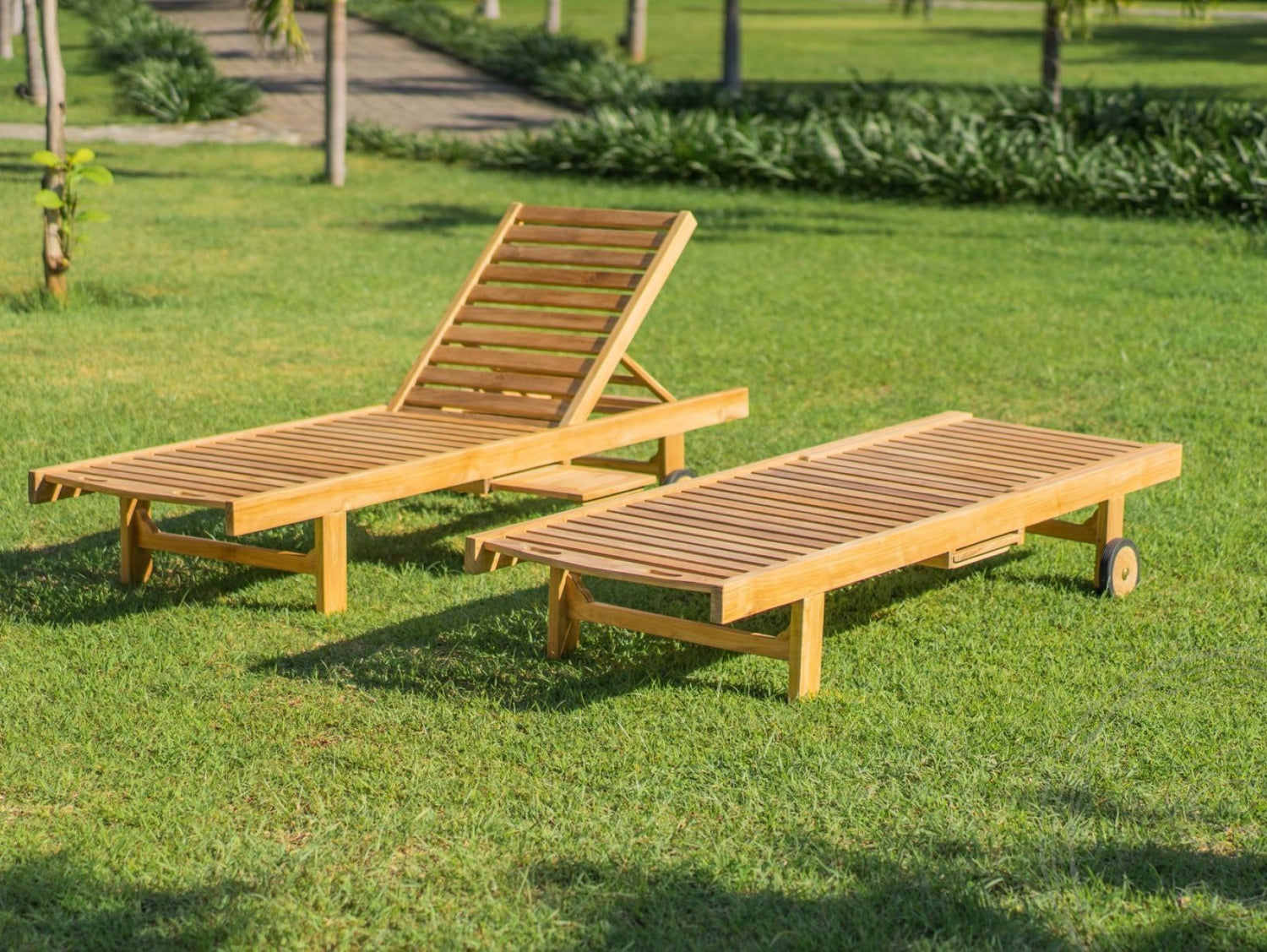 Teakholz Sonnenliege 2 x