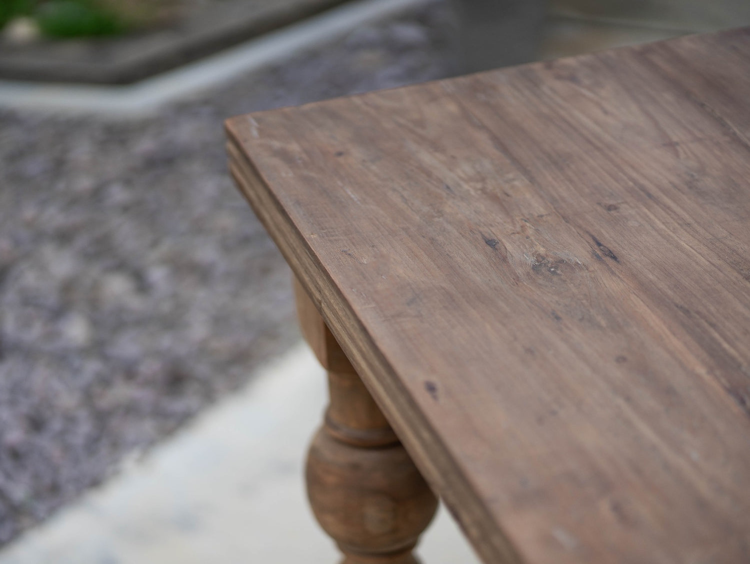 Teak Tisch Antik gedrechselte Beine