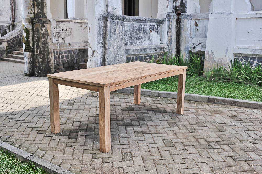 Teak Tisch 200x100cm + Bank 200cm + 5 Stuehle