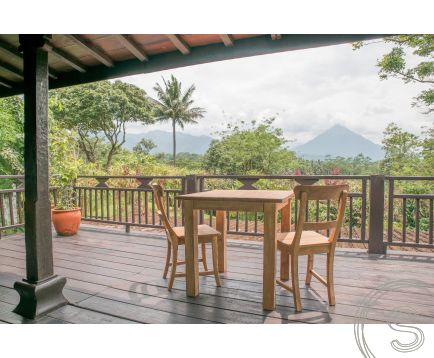 Teak tafel 90x90cm oud hout