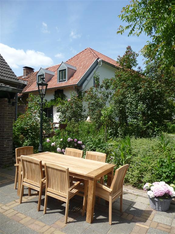 Teakholz Gartentische