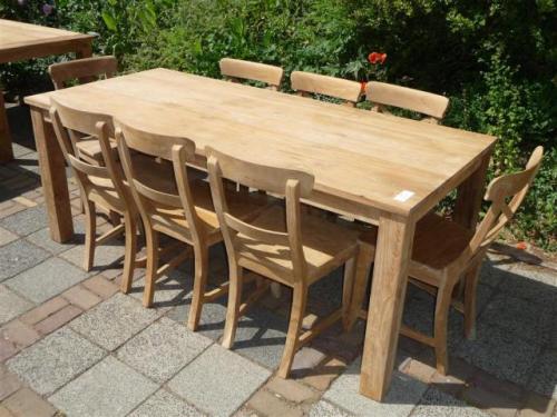Teak Tisch Lesung